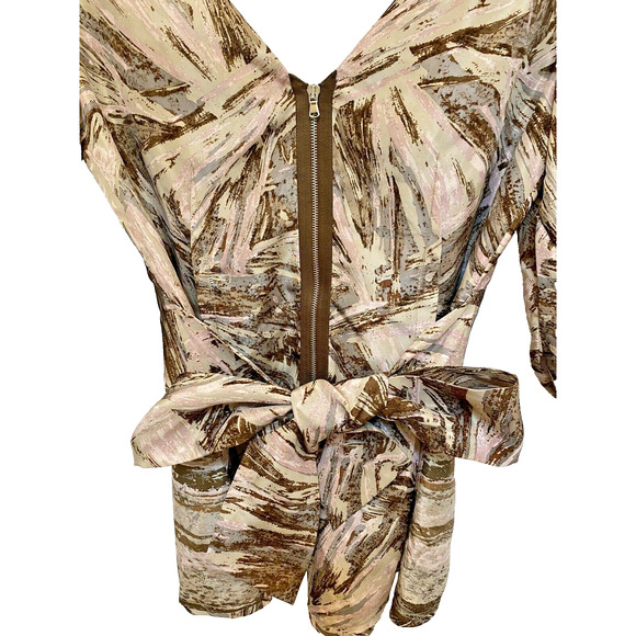 BCBG MaxAzria Silk Top Tan Watercolor Print 3/4 sleeves v-neck tieback dressy S - Picture 3 of 7